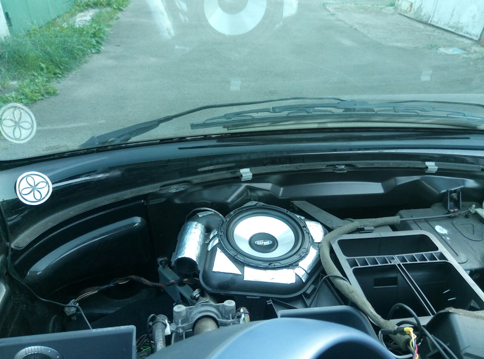 встановив тахометр Greddy 5