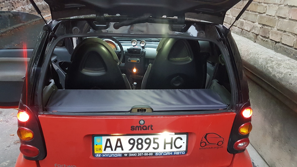 UpGrade: шторка багажника 2