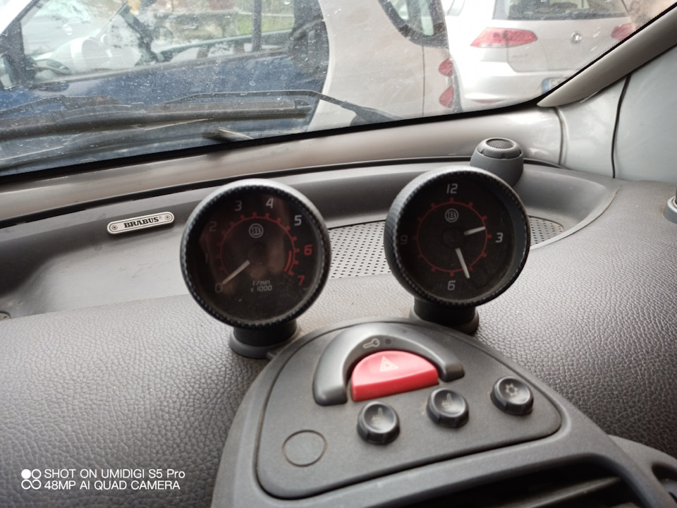Продаю запчастини Brabus відправляю в Україну 3