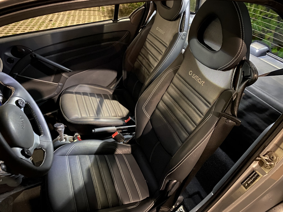Встановлення губи та наклейок BRABUS 5