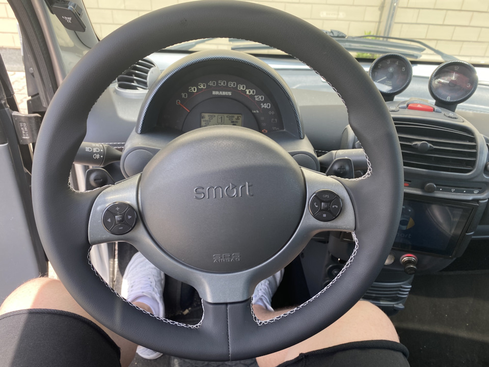 Встановлення кнопок (мултируль) Smart 450 1