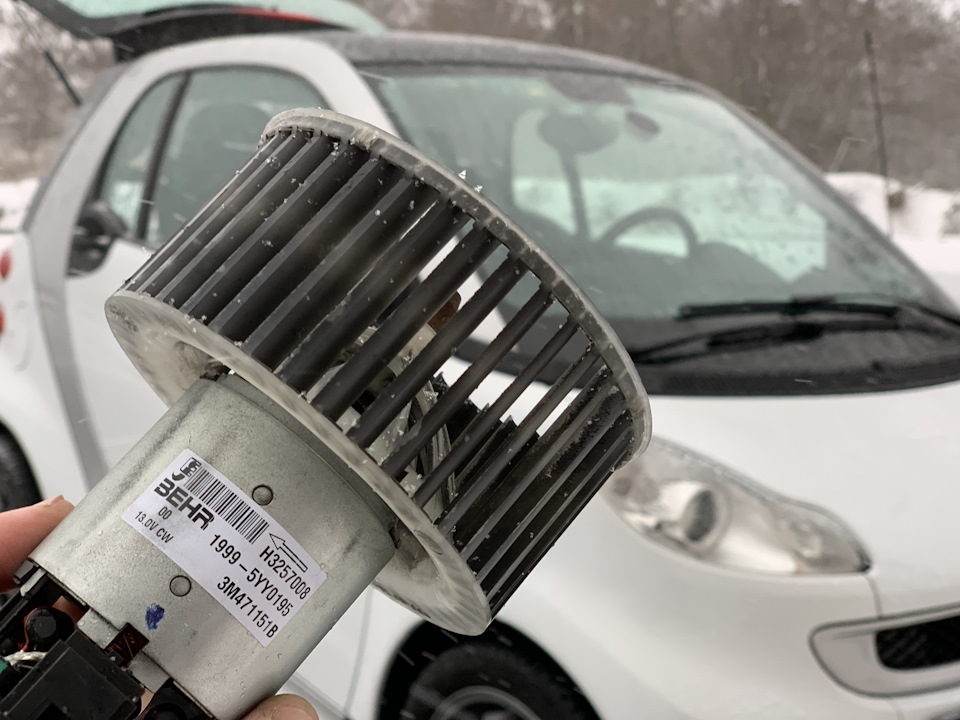 Профілактика вентилятора. Як зняти та почистити вентилятор салону Smart ForTwo 2