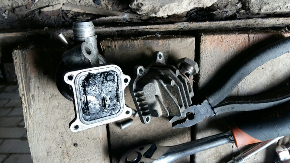 Очищення клапана EGR Smart 0.7 3
