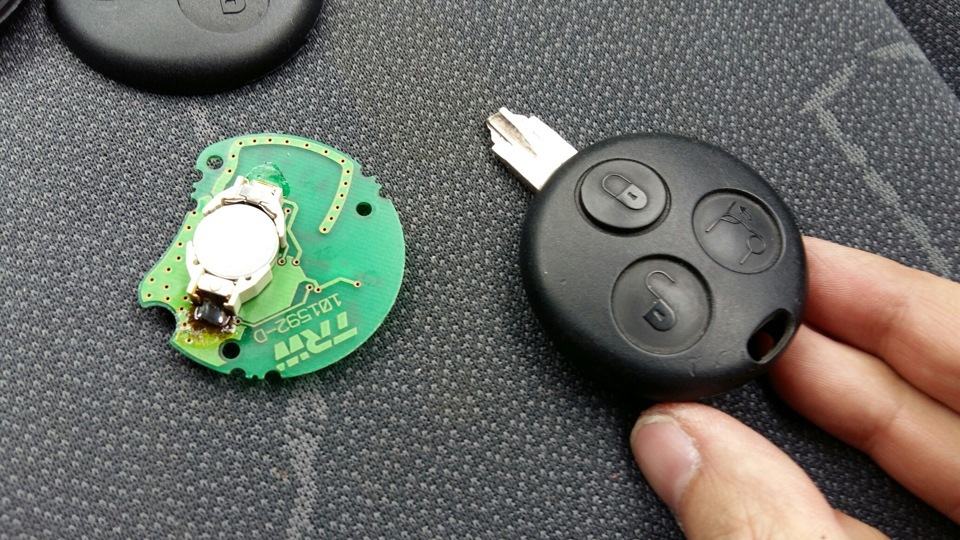 Ремонт ключа запалювання Smart fortwo 1