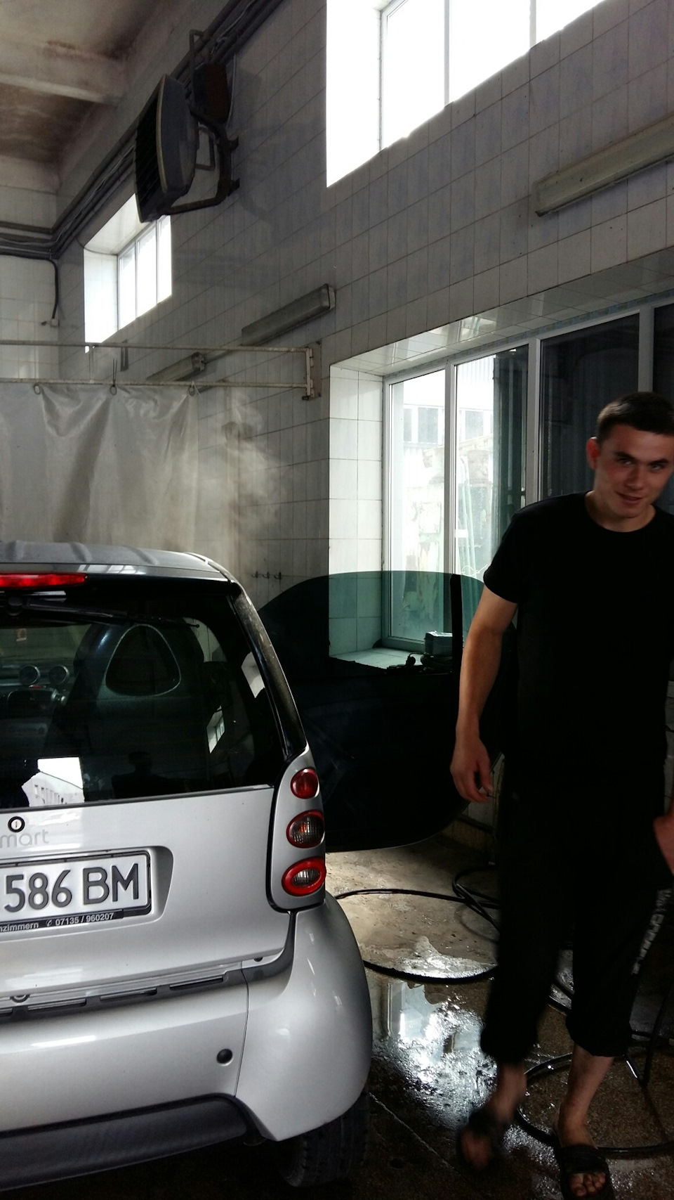 Видалення зайвих запахів у салоні Smart Озонізацією 4