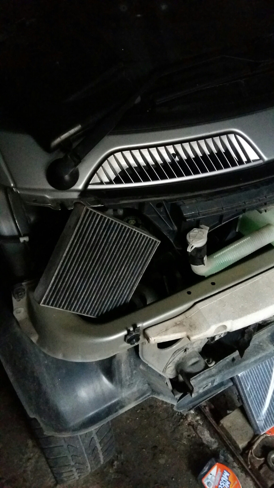 Заміна фільтра салону Smart fortwo 3