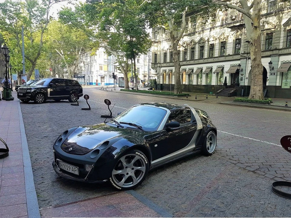 Тонування Родстера та смужки від V6