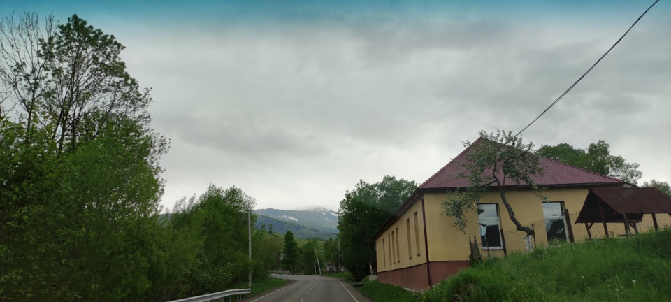 Карпати 3