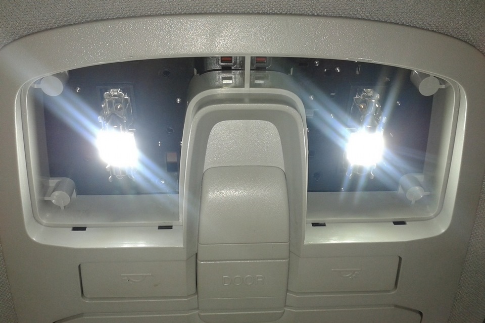 Підсвічування салону LED 3
