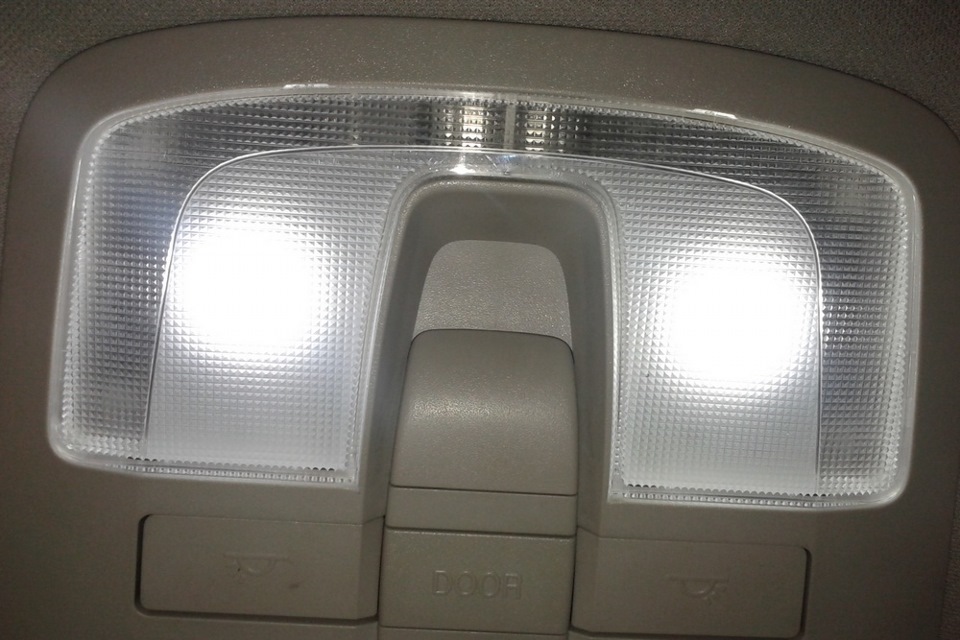 Підсвічування салону LED 4