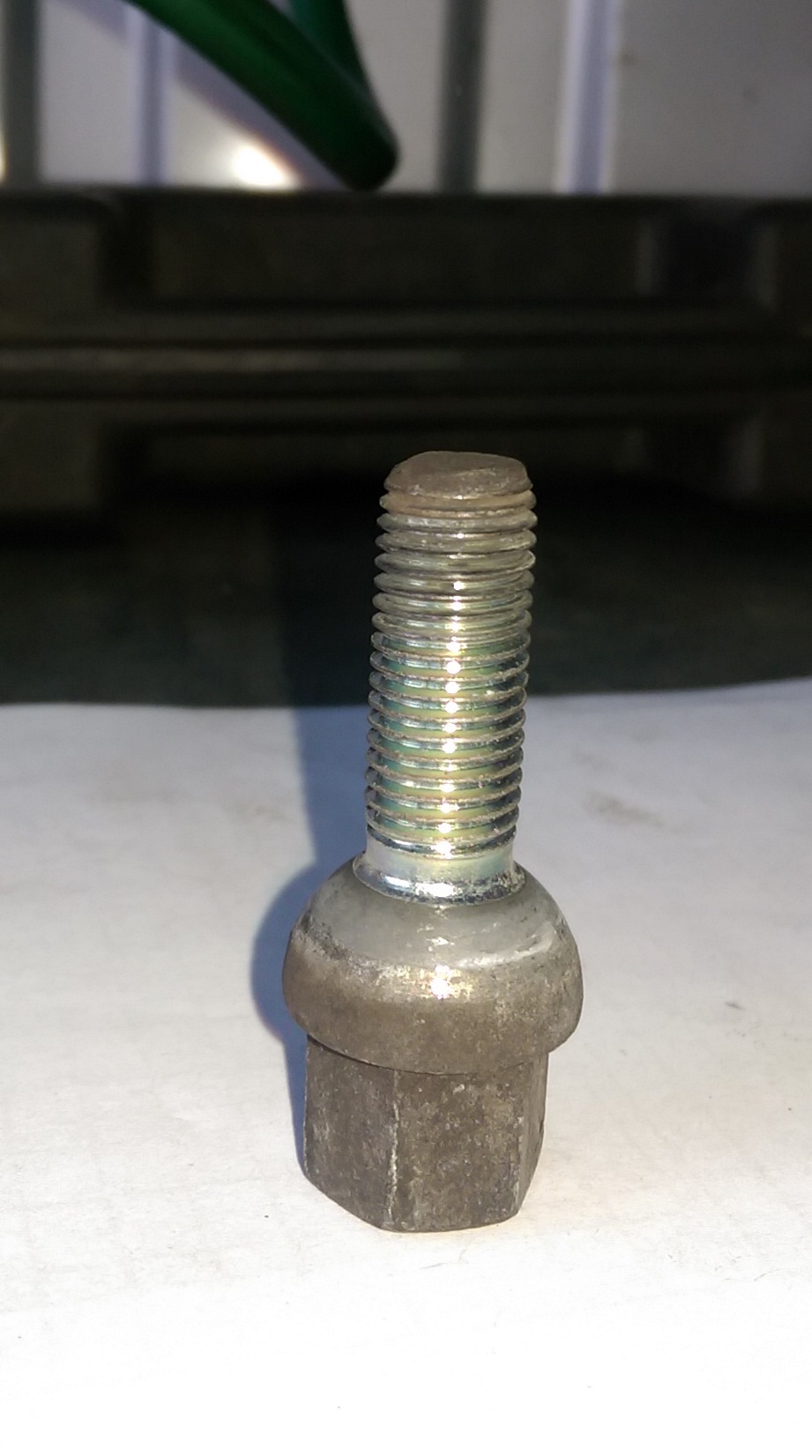 А чи варто міняти болти від R16 на Mcgard 28172? 3