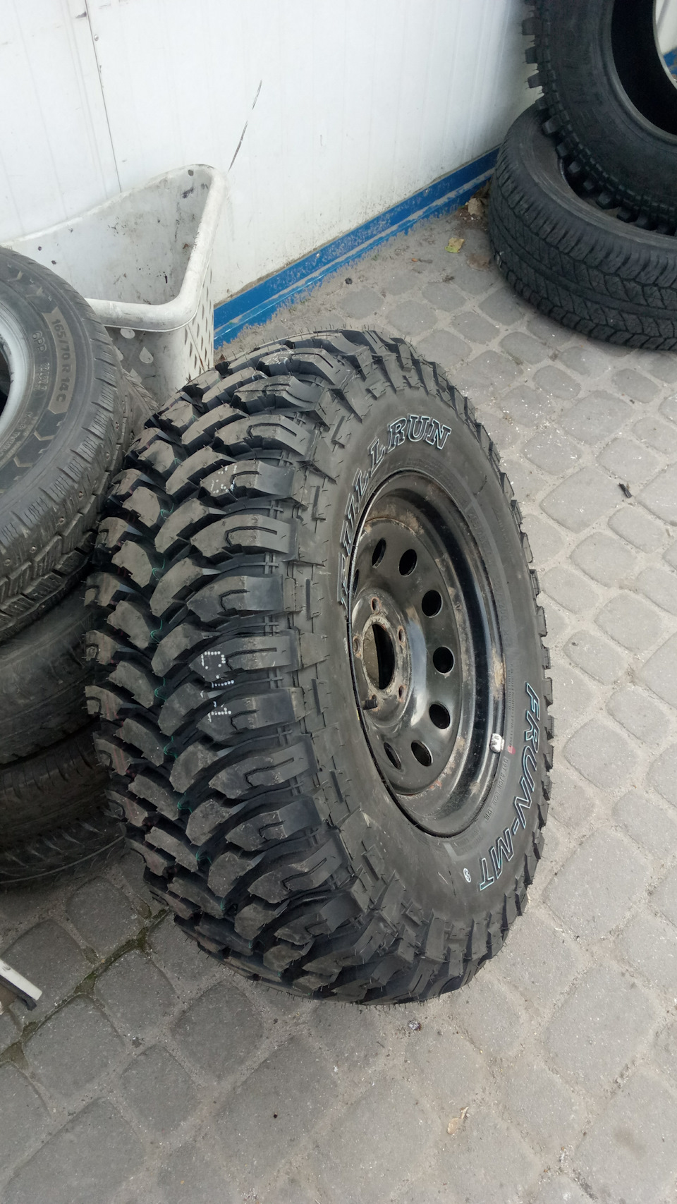 Full Run MT 265/75 16 2