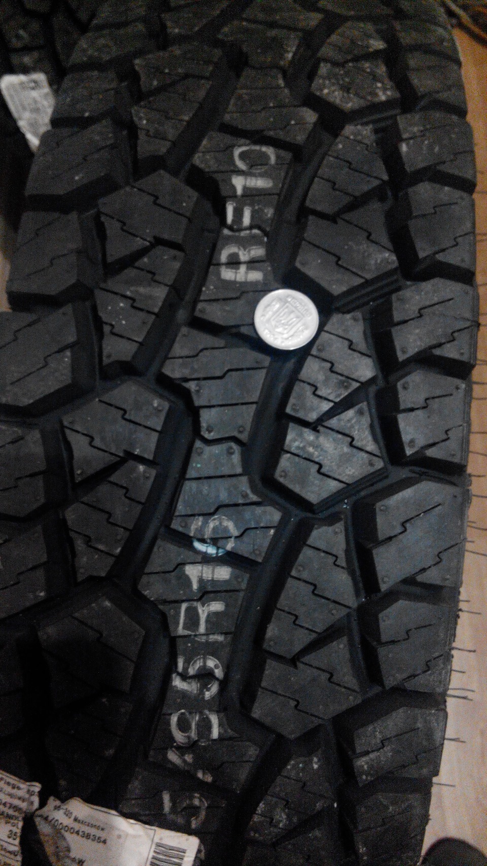 Hankook Dynapro AT-M RF10 235/85 R16 5