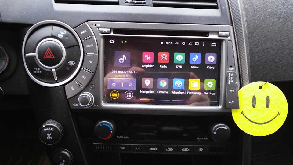 Штатний головний пристрій з GPS та музика по колу (оповідальний виклад про те, що було і є встановлено в автомобілі, без технічних подробиць та мануалів з монтажу) 1