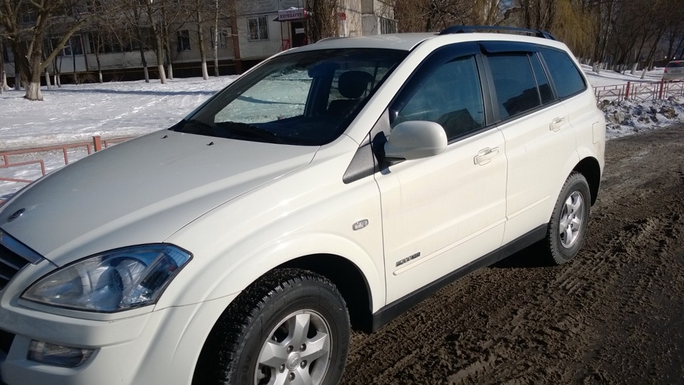 вітровики SsangYong Kyron 3