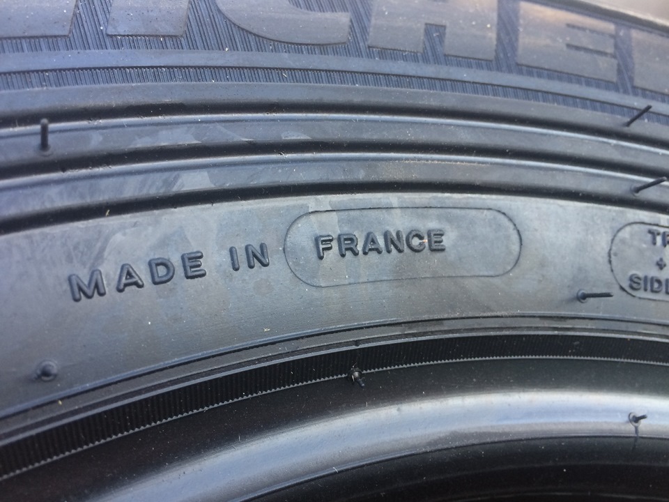 Michelin Lattitude Cross 235/70 R16 4