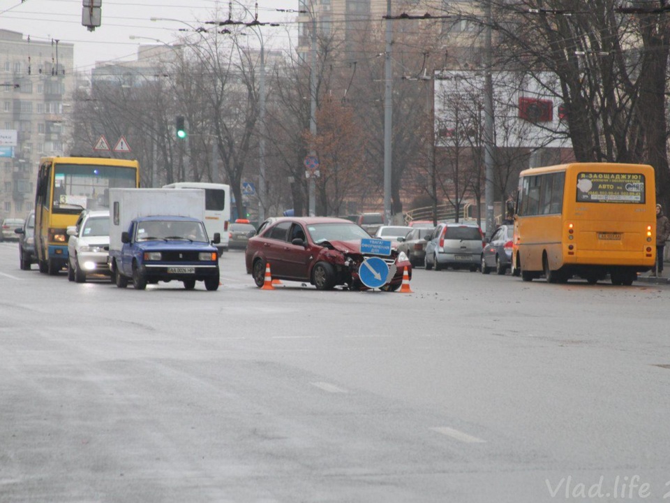 30 грудня 2011р. потрапив ось у таку неприємну ситуацію 3