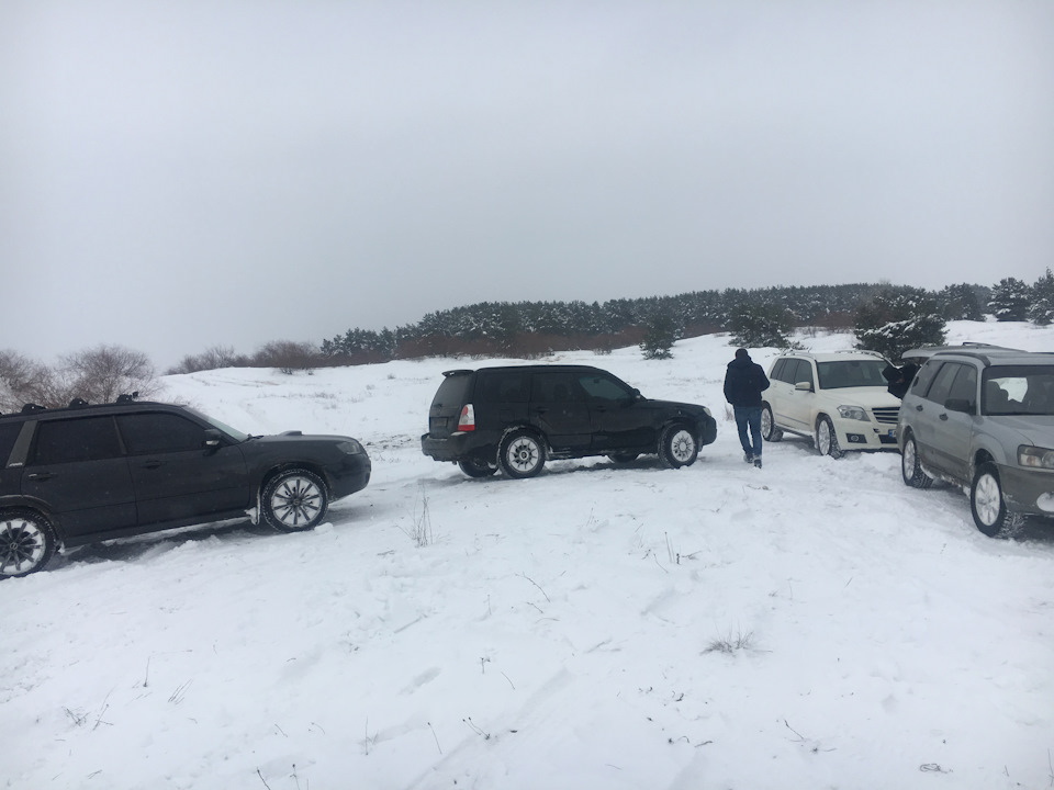 Помісили сніг із піском) 3