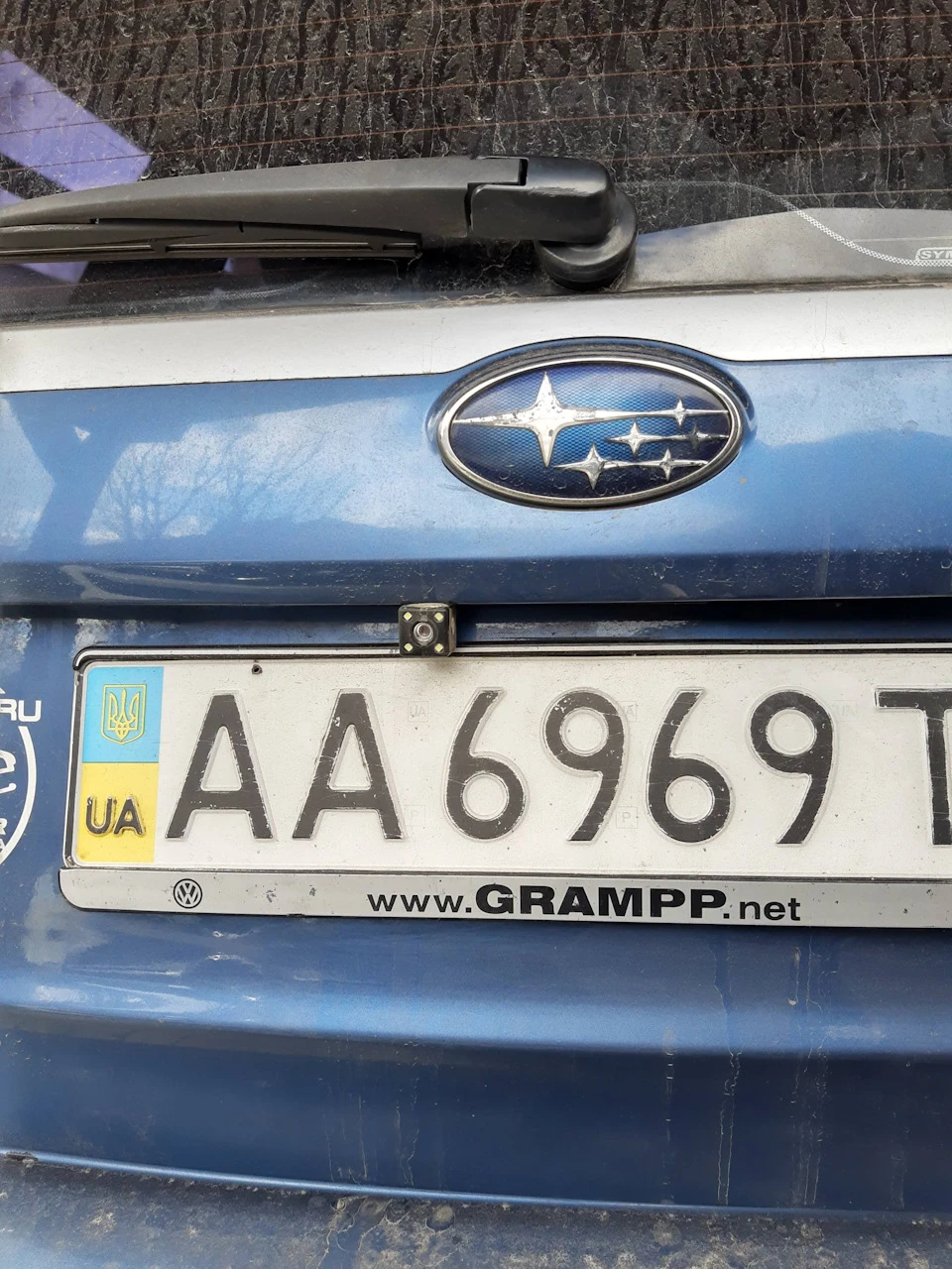 Нарешті встановив камеру заднього виду