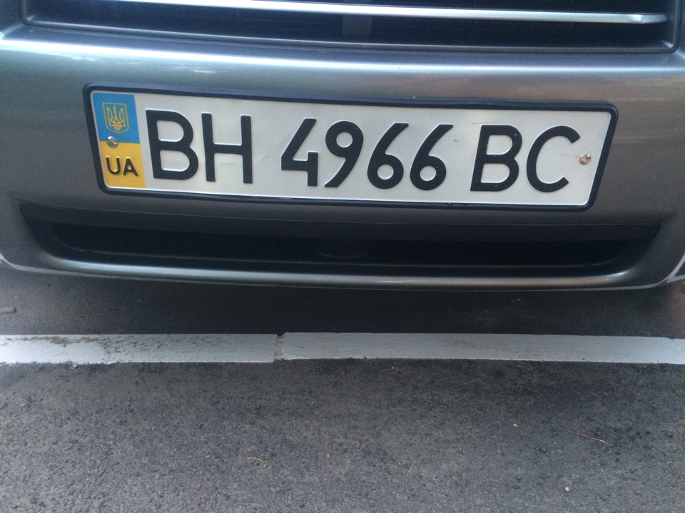 Антивандальні номерні рамки SAK 3