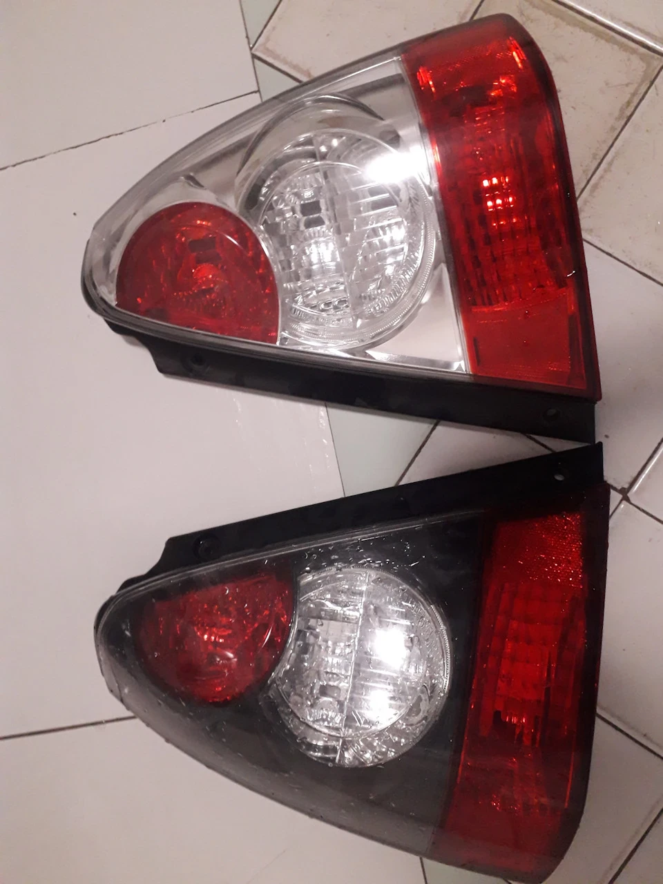 STI ліхтарі SG5