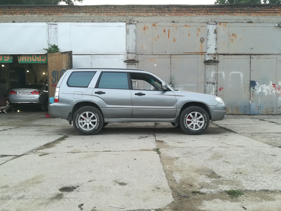 Ліфт підвіски Subaru Forester SG5 2