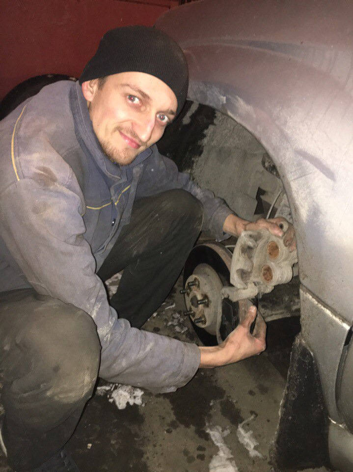 Змінювали гальмівні колодки 2