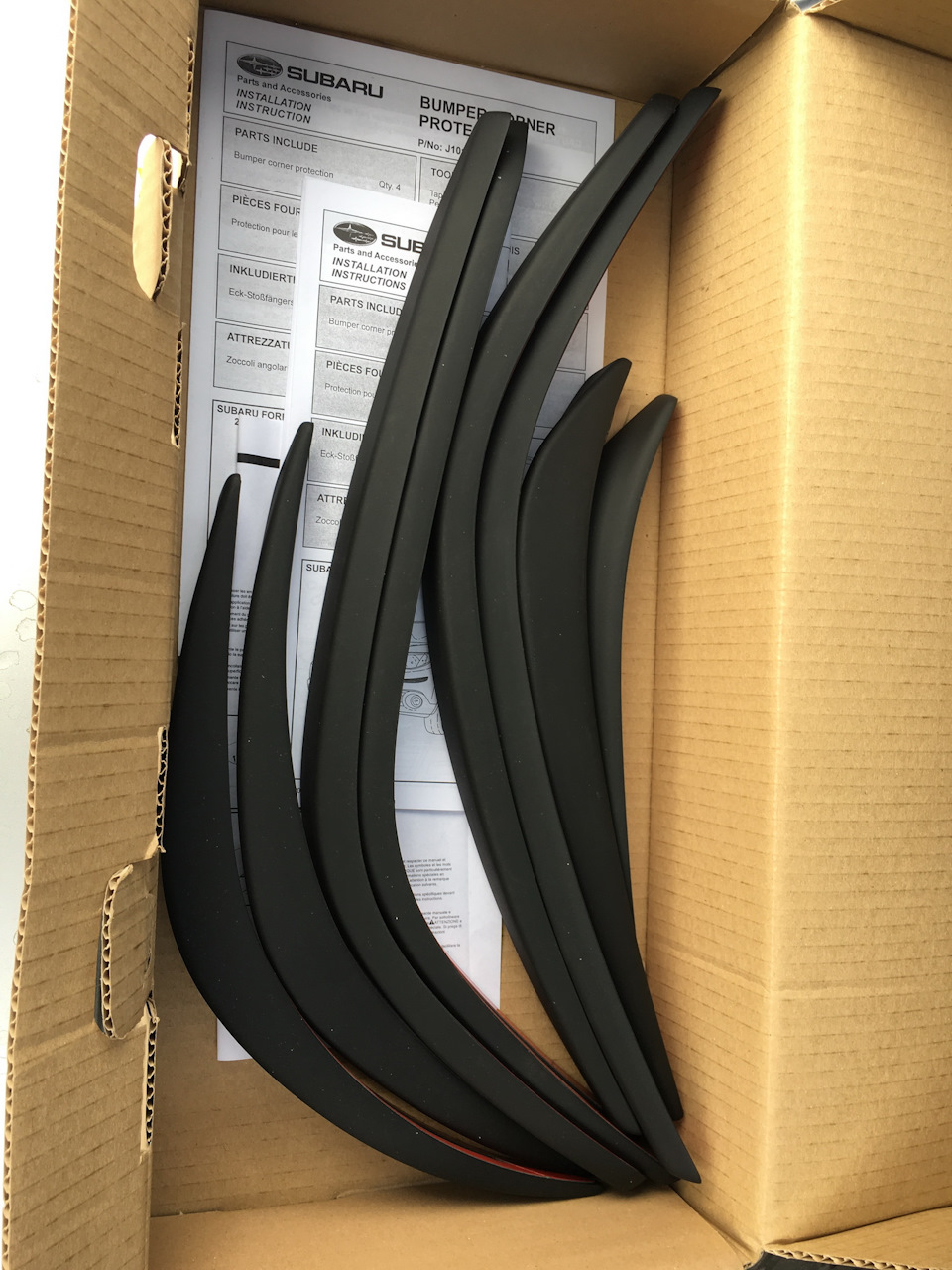 Накладки на бампера, Фендери або Bumper corner protector 1