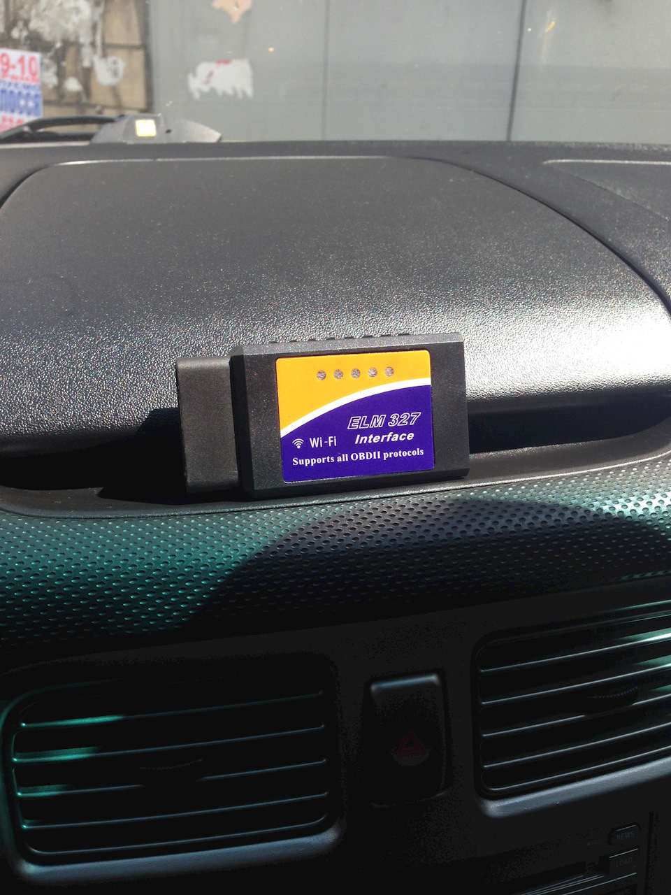 Wi-Fi адаптер OBD2 1