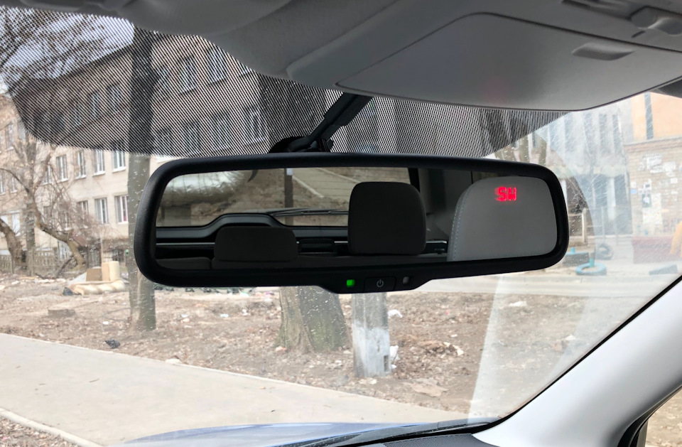 Дзеркало з автозатемненням в салон 4