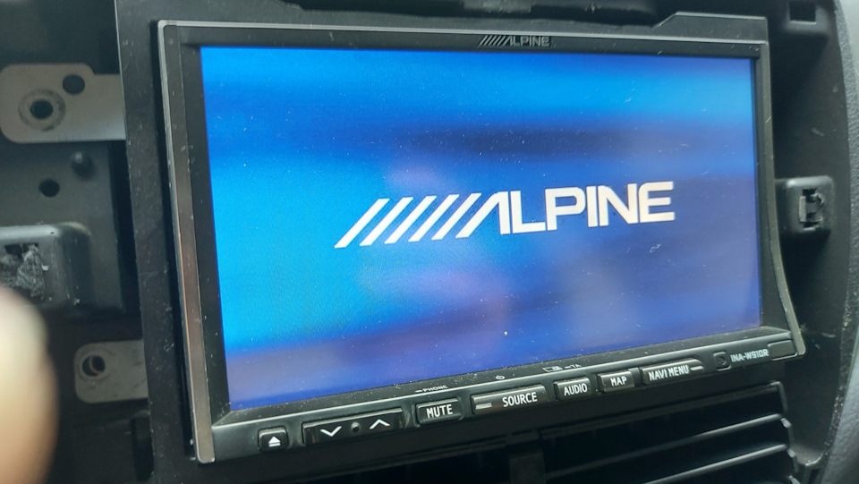 Заміна головного пристрою з Alpine INA-W910R на Teyes CC3 6/128. 1