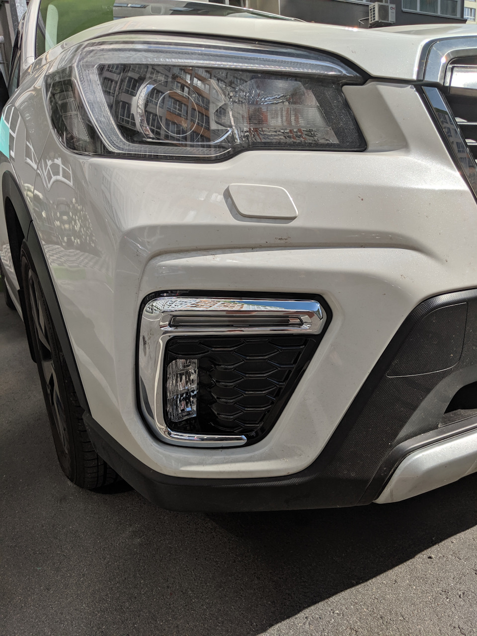 LED ПТФ + Світло в салон + Логотип у двері 2
