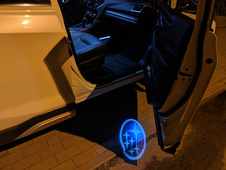 LED ПТФ + Світло в салон + Логотип у двері 5