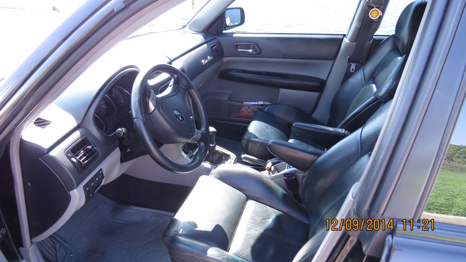 САЛОН із Subaru Forester 2,5ХТ Limited edition 3