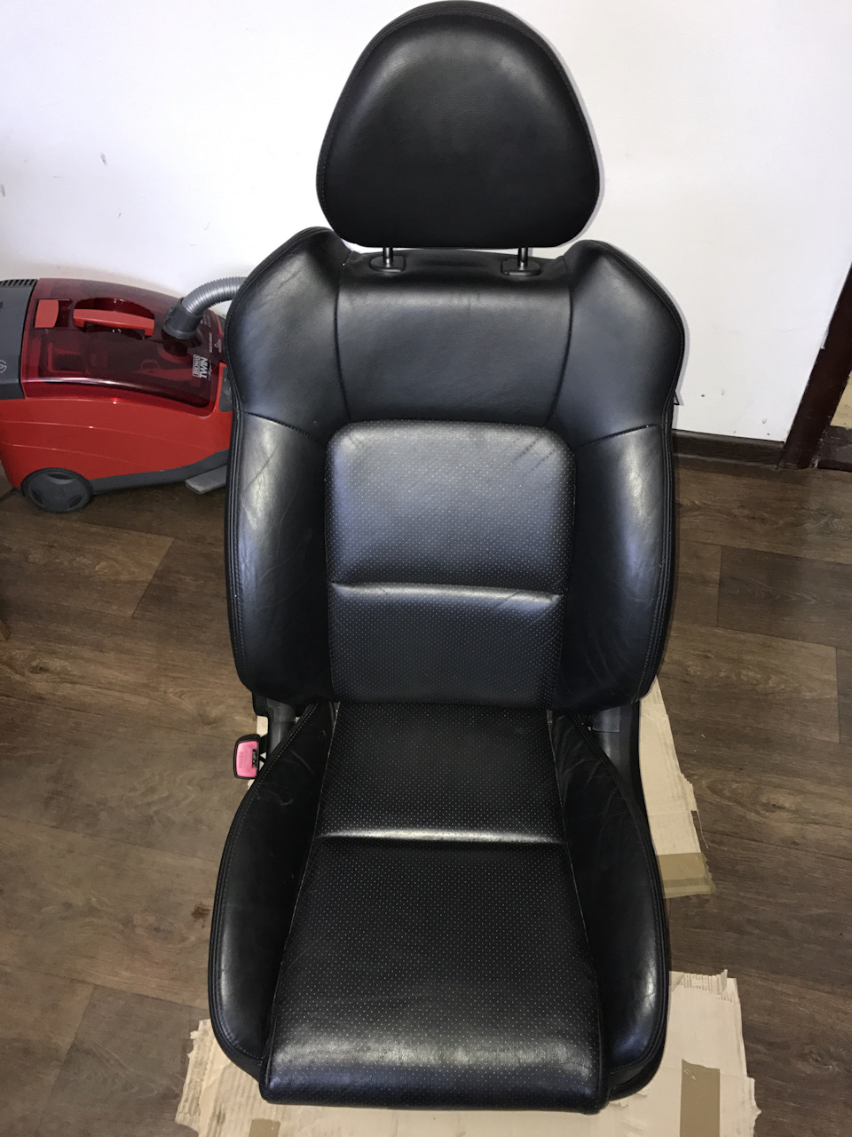Сидіння від Legacy BL Spec-B, повний звіт по установці. 2