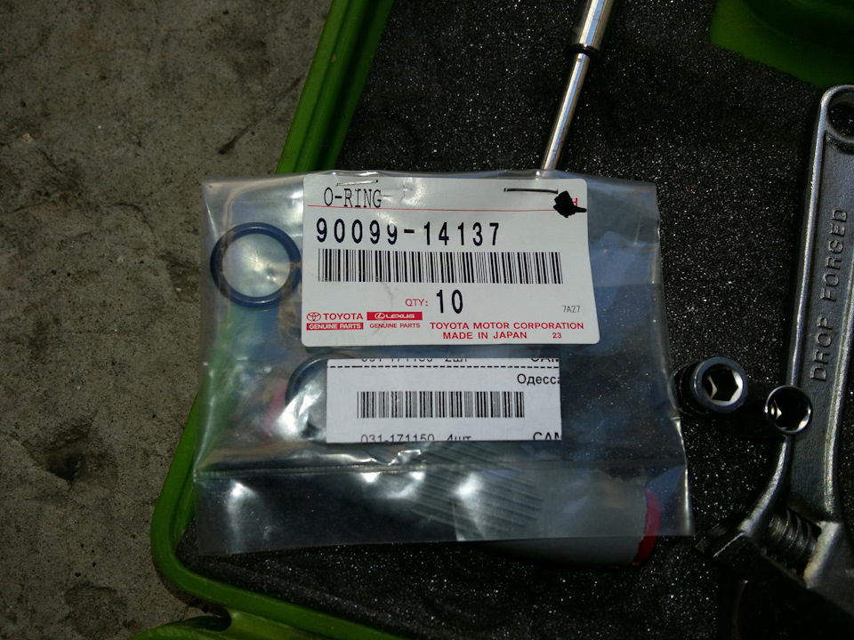 Заміна ущільнювальної гумки клапана AVCS (ej204,255) 4