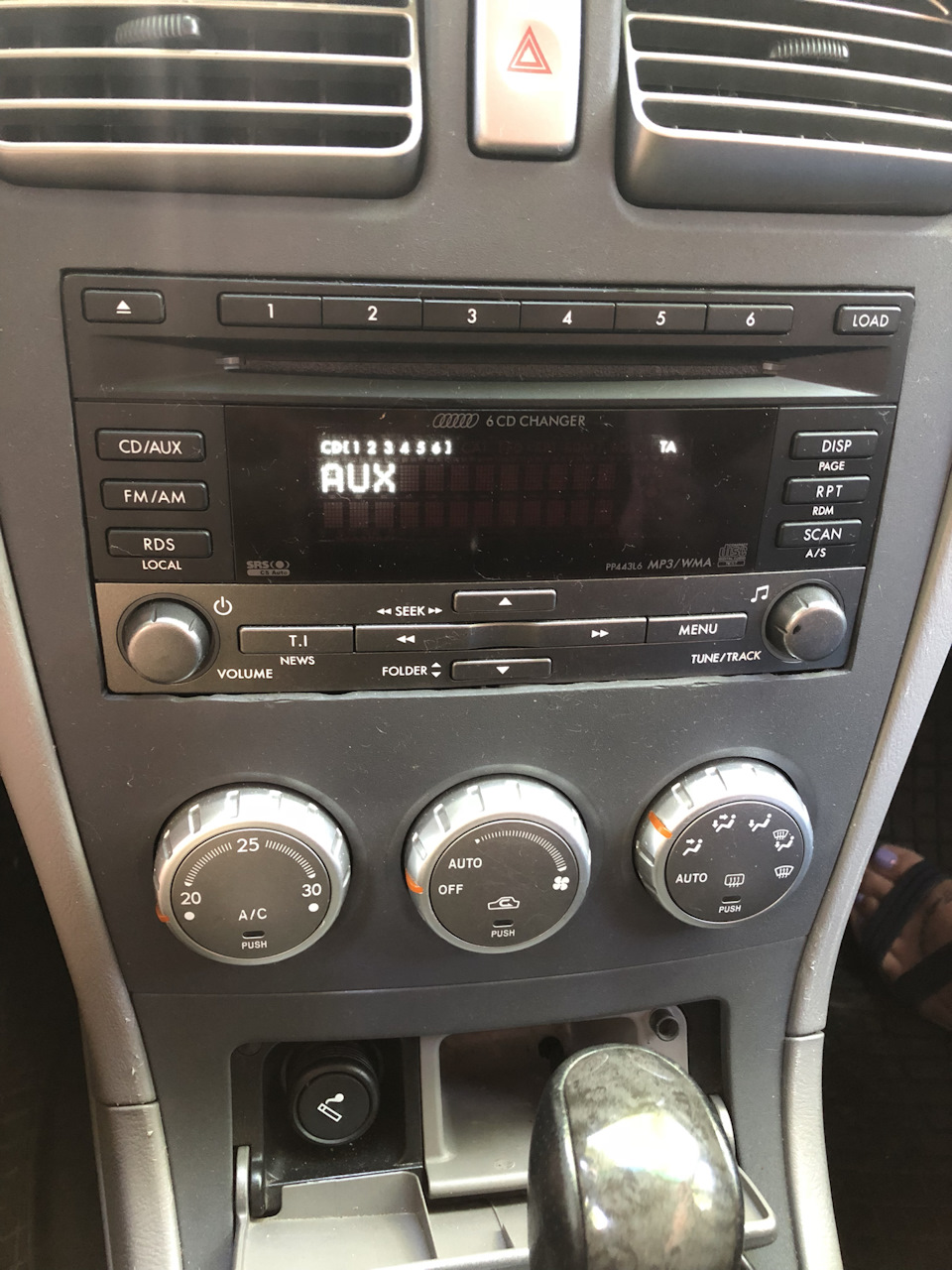 Aux 1