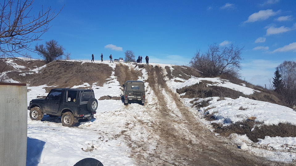 Сонячний день, легкий маршрут та шашлики, говорили вони 5