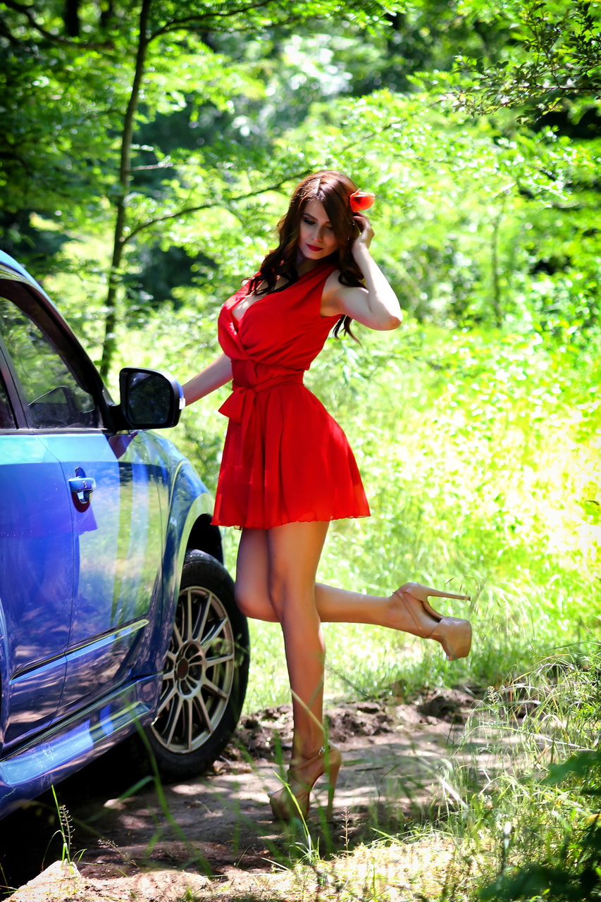 Фотосет No. 3: Red Dress 5