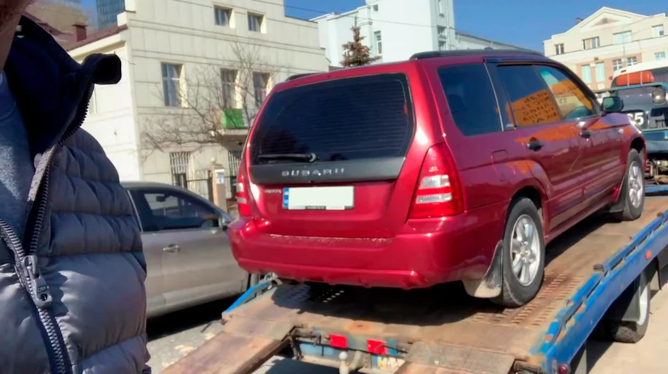 Перший біль і відразу є питання)