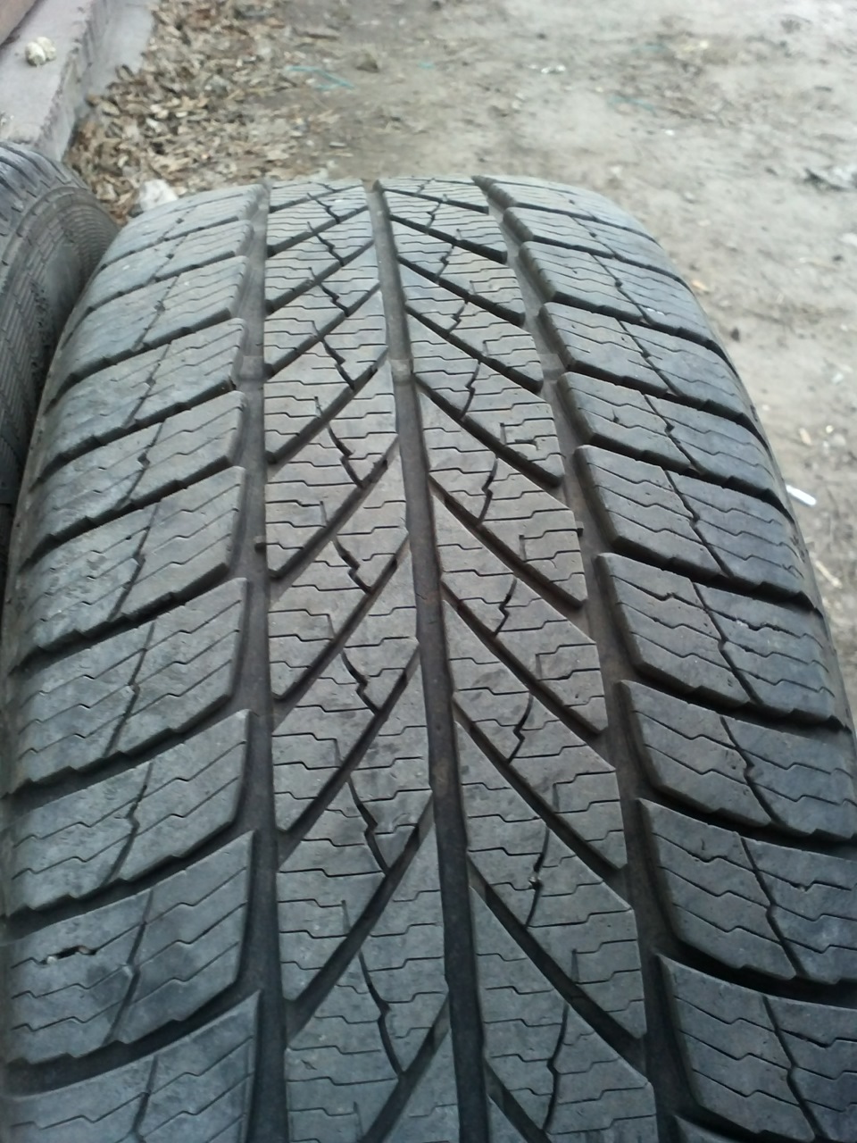 Зима Gislaved EuroFrost 5 215/60 R16 1