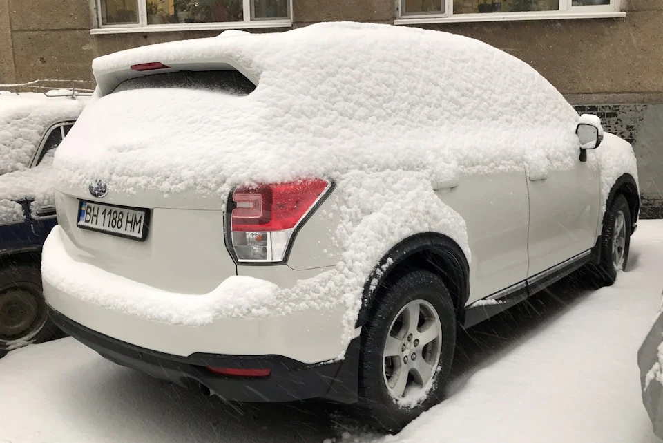 Дауншифтинг, або зимовий комплект коліс із шинами 235/65R16