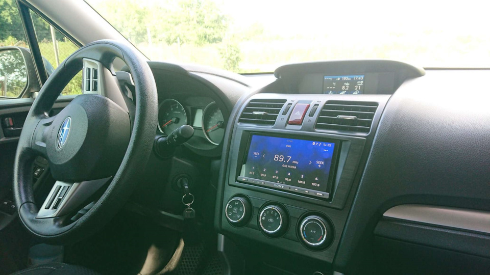 Підключення штатного мікрофона Subaru Forester SJ 1