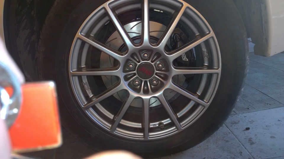 Тормоза Brembo 4pot +2pot STI, Шланги Stoptech, Упор ГТЦ GrimmSpeed, Колодки HAWK+. 1