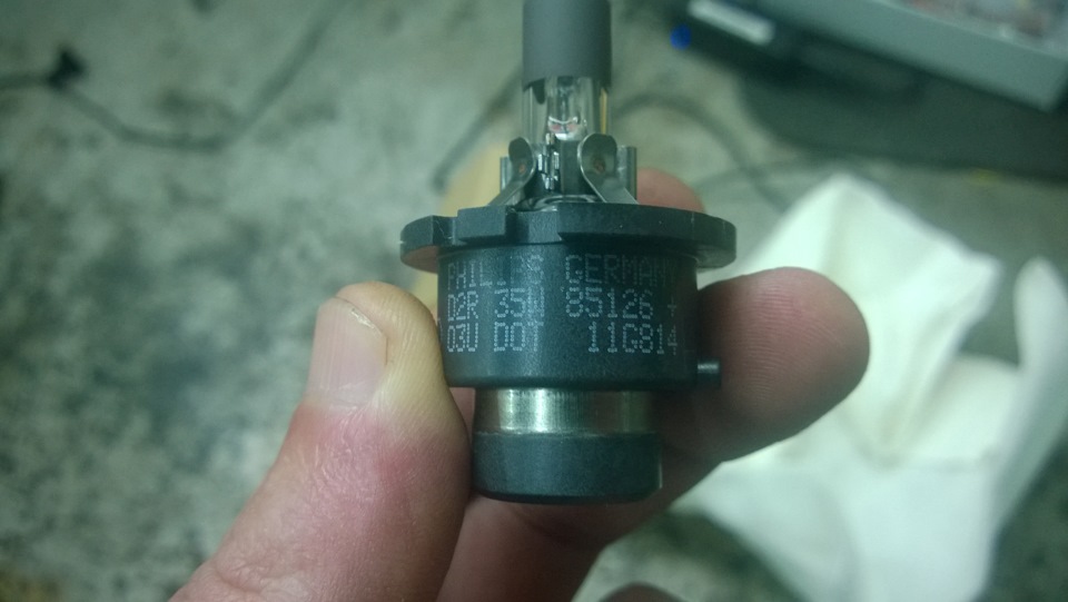 Нотатка про штатні лампи ксенону D2R SG5 2007. 2