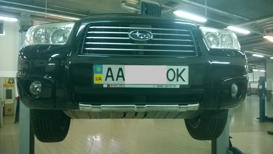 Захисна накладка переднього бампера E7710SA030 3