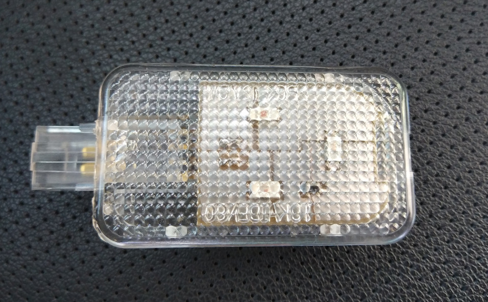 LED плати вниз дверей і в багажник збоку 5