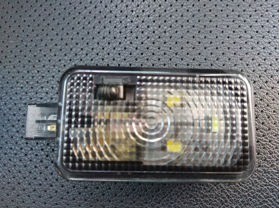 LED плати вниз дверей і в багажник збоку 3