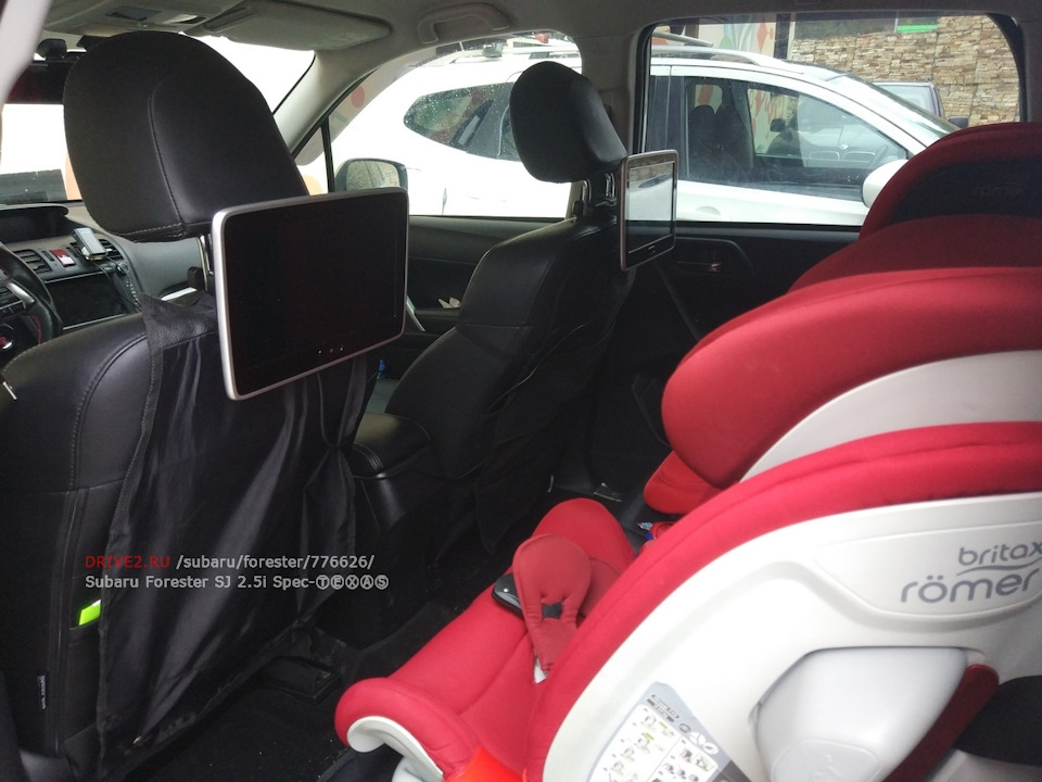 Монітори Incar CDH-105 BL у підголовники 2