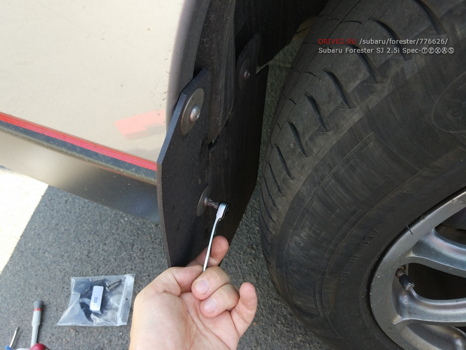 Rokblokz Subaru Forester 2014+ Rally Mud Flaps - Червоні 1